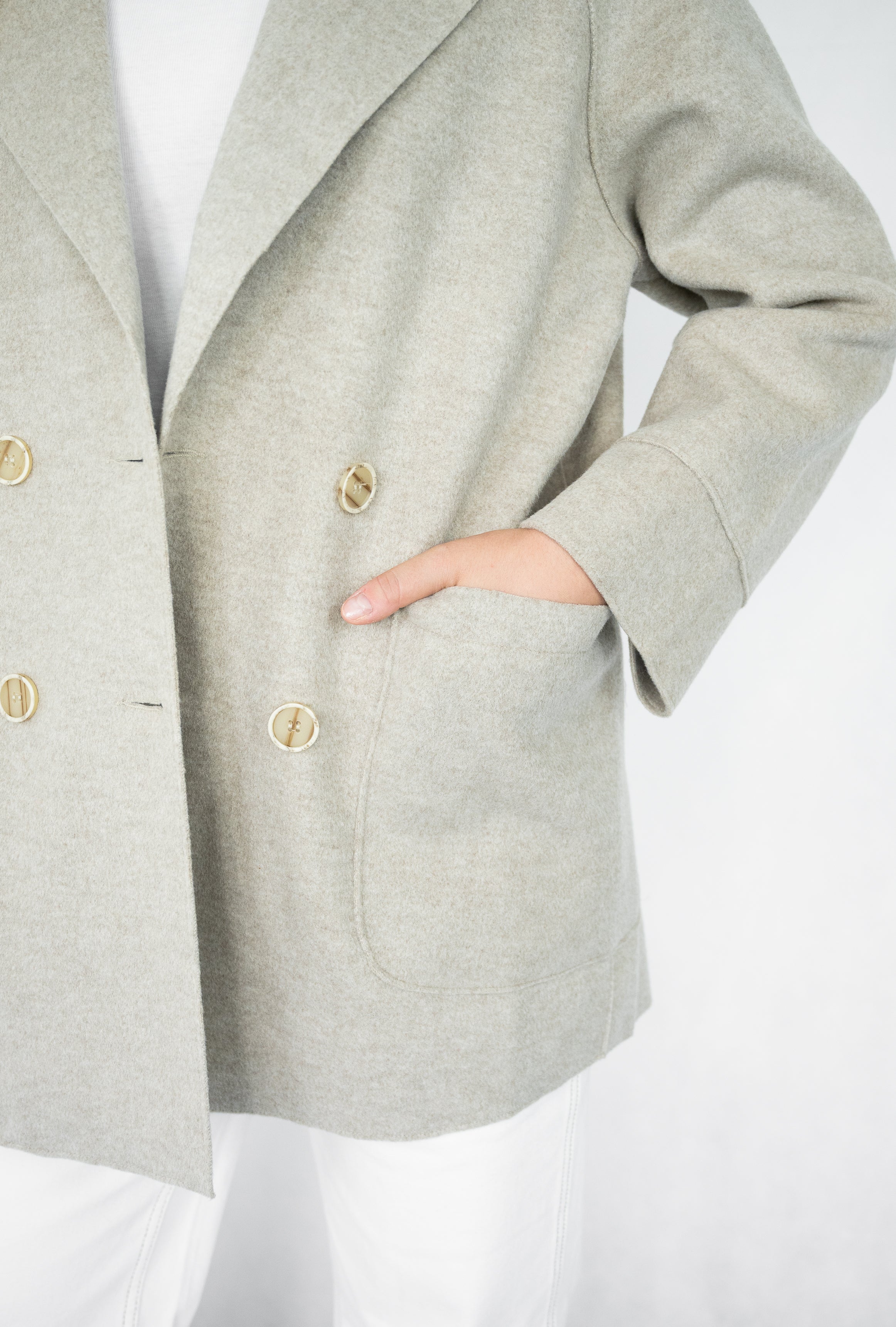 Kennedy Coat | Pebble