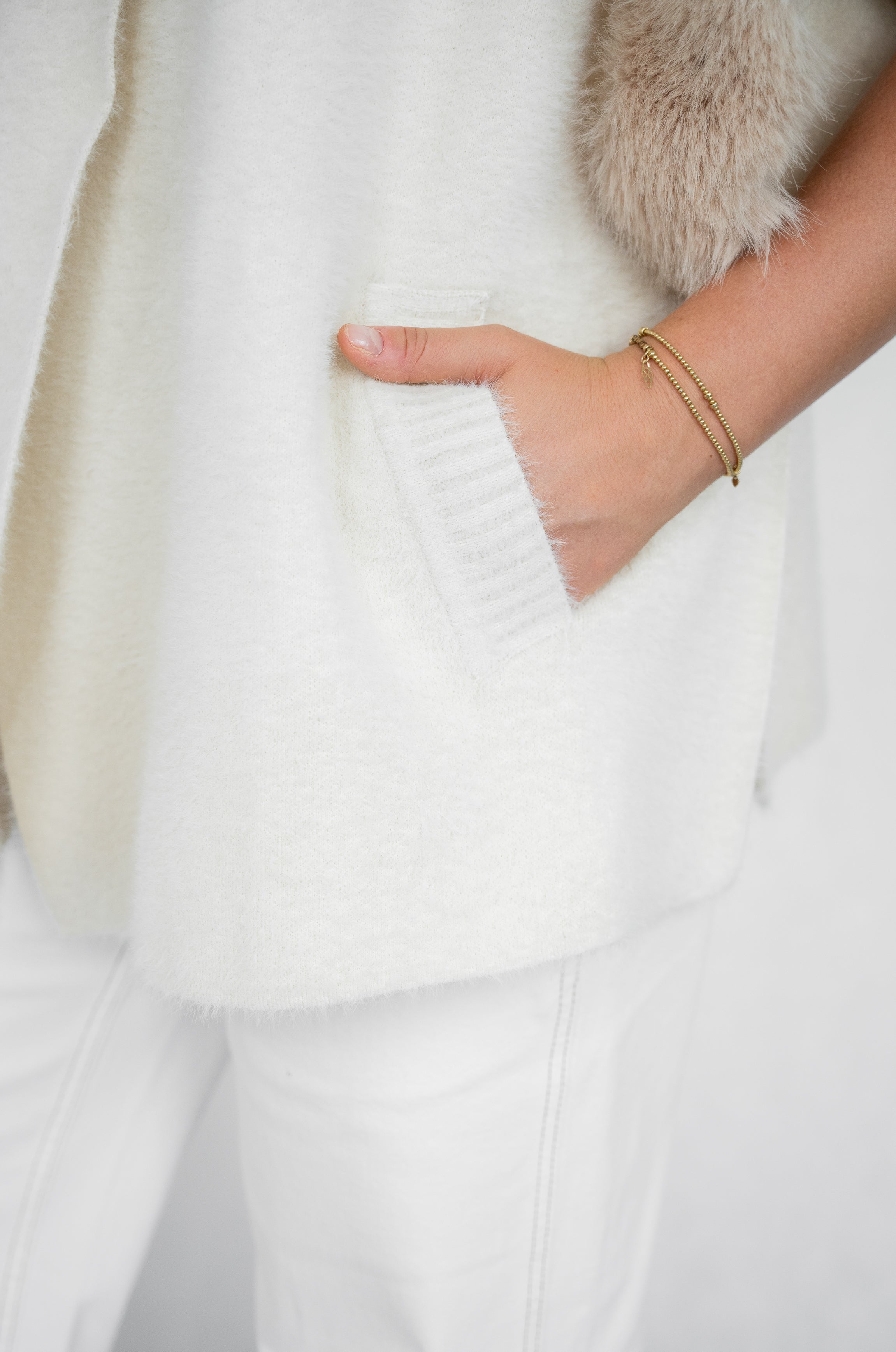 Jacqui  Coatigan | Winter White